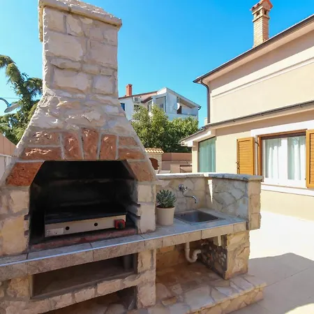 빌라 Beautiful Magnifica With Private Pool In 풀라