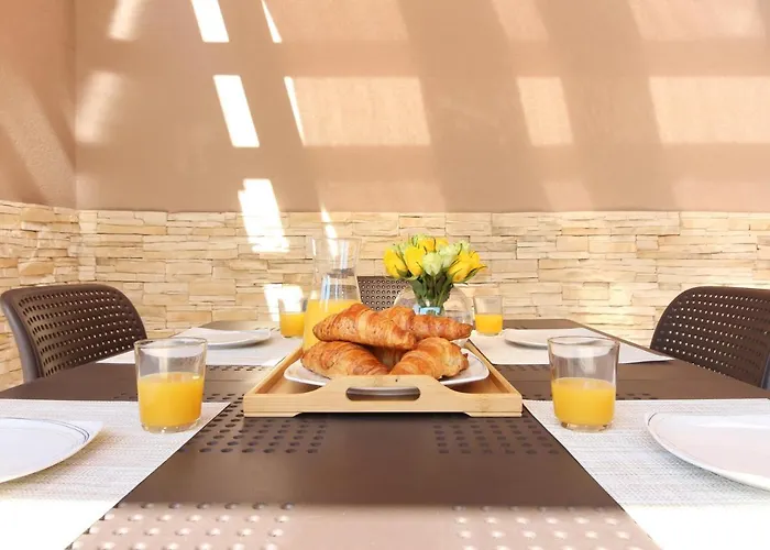 Beautiful Magnifica With Private Pool In